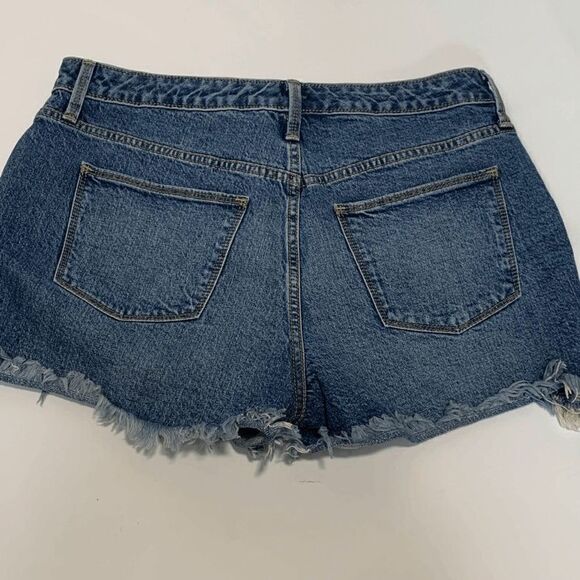 Universal Thread High Rise Shortie Frayed Denim Short - Picture 6 of 7